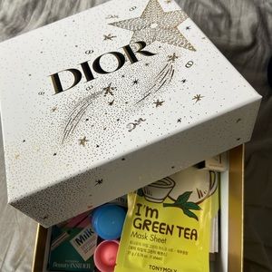 Makeup&skincare Samples Lot w dior gift box fenty laneige ysl etc